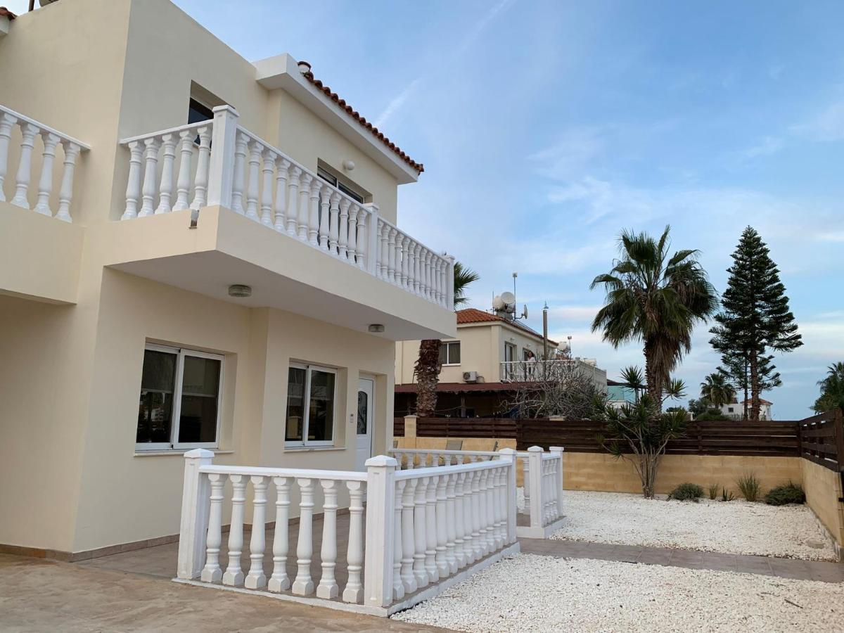 Moonlight Sea View Villa ไอยานาปา ภายนอก รูปภาพ