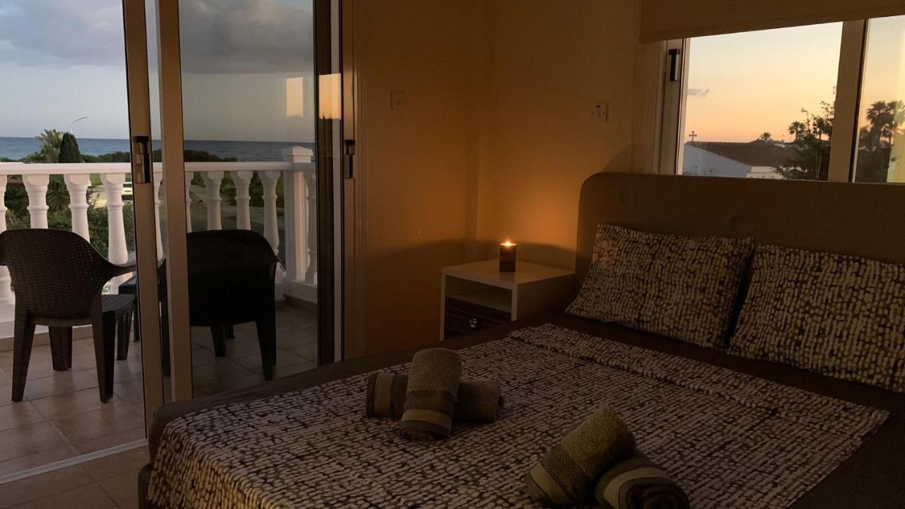 Moonlight Sea View Villa ไอยานาปา ภายนอก รูปภาพ